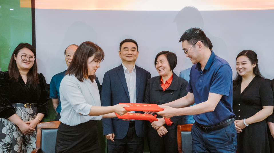 强强联合丨upay钱包官网生物海外BD战略合作签约